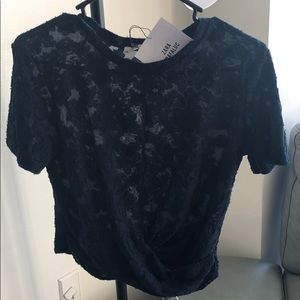 Sheer Floral Cropped shirt